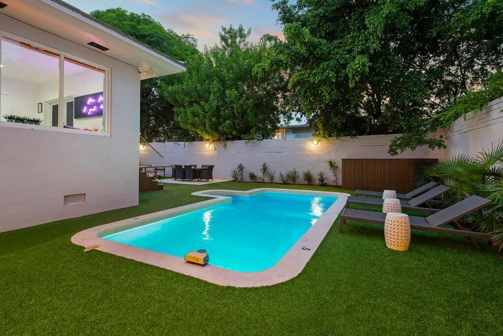 Beautiful Villa With Heated Pool Must Seen! Miami Exteriér fotografie