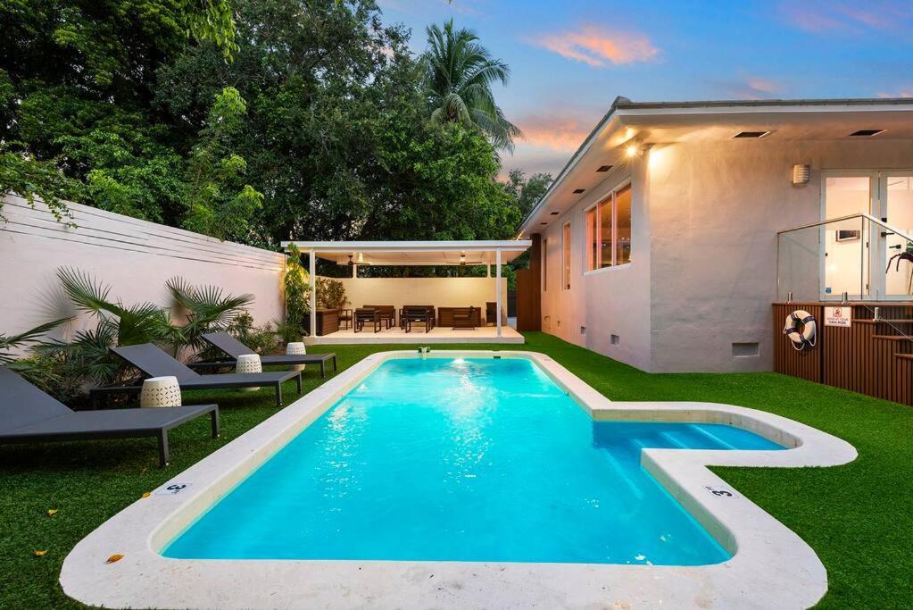 Beautiful Villa With Heated Pool Must Seen! Miami Exteriér fotografie